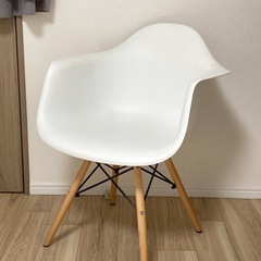 【美品】ハーマンミラー　イームズアームシェルチェア