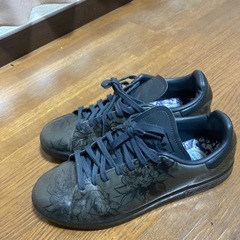 adidasスタンスミス