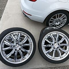 カー用品取り付けのお手伝いします - 助け合い