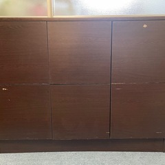 収納棚2