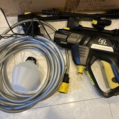 高圧洗浄機　泡フォーム　充電式
の画像