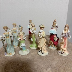 貴婦人たちのお人形セット