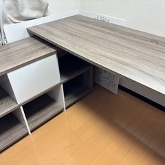 L字テーブル（棚は取り外し可能）