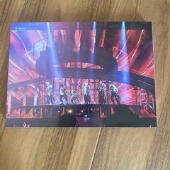SixTONES
