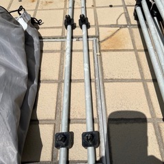 折りたたみテーブルの画像