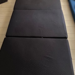 高反発マットレス10㎝　使用感あり