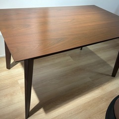 IKEA ダイニングテーブル