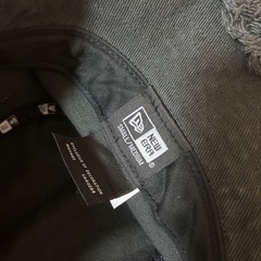 GW値下げ！美品【New Era 】フリンジバケットハット ブラックの画像