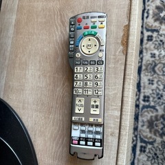 中古テレビ【テレビ台付き】の画像