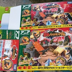 アニアアドベンチャーおもちゃ　恐竜フィギュア＆ジオラマパーツセット　キッズ　子供の画像