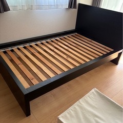 IKEA ベッドフレーム　MALM マルム【交渉中】