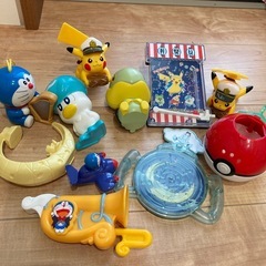 ポケモン　ドラえもん　おもちゃ