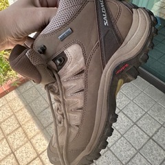 登山スニーカー　24cmレディースの画像