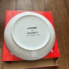 ローソン✖️ハロキティ丸皿🎀の画像