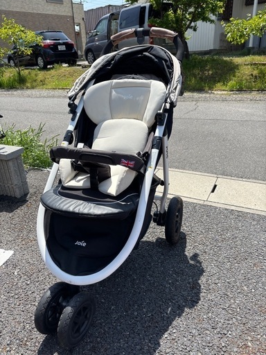 Joie ベビーカー　3輪