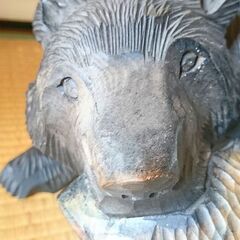 値下げ【熊 木彫り 鮭くわえ レトロ 木工 工芸品】の画像