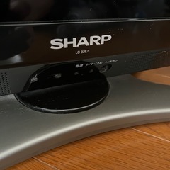 テレビ　32型　シャープ
