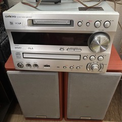 Onkyo
