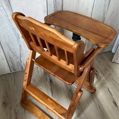 ハイチェア、ベビーチェアの画像