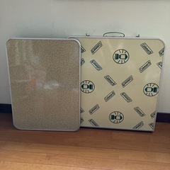 アウトドア　テーブル