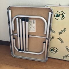 アウトドア　テーブルの画像