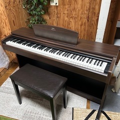 YAMAHA 電子ピアノ