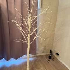 白樺LEDツリー180cm5/4引取り希望