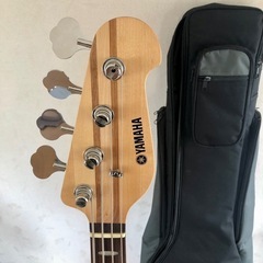 【値引きあり】ヤマハ BB424X Yamaha エレキベース アイボリー ギグバッグ付きの画像