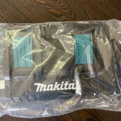 新品！　makita マキタ DC18RD　急速充電器