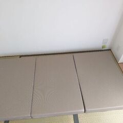 【再掲】【5/7 引き取りお願いします】タンスのゲン 三つ折りマ...