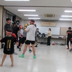 毎週水曜19:45-20:45ボクシングクラブ『パンチDEフィット！』in 稲永コミュニティセンター − 愛知県