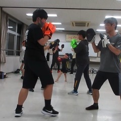 毎週水曜19:45-20:45ボクシングクラブ『パンチDEフィット！』in 稲永コミュニティセンター - 名古屋市