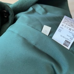 ジーユー　ジャケット　緑の画像
