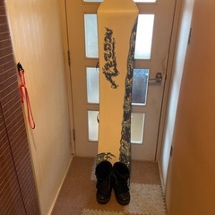 スノボ板と👞