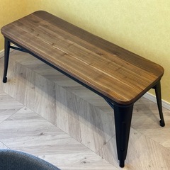 木製ベンチ