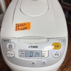 🟪炊飯器番号42 TIGER 2022年製 大阪市内配達無料 保...