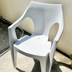 【イス】屋外用　イス　プラスチック製