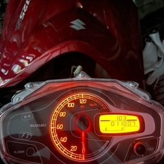 沖縄県外受付可能　アドレスV125S メーター　32の画像
