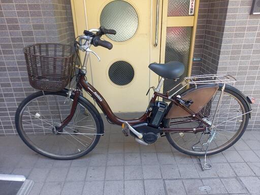 電動自転車ブリヂストン製　アシスタ　26インチ　3段　8.7Ah充電器あり ブリヂストン 電動アシスト自転車 26インチ ブリヂストン アシスタ 26