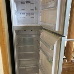 【取引中】日立冷蔵庫230L ＋ Toshiba洗濯機-5kgの画像