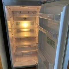 【取引中】日立冷蔵庫230L ＋ Toshiba洗濯機-5kgの画像