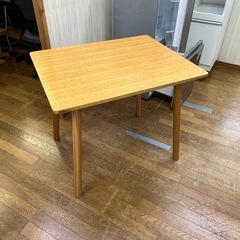 使用感ありの為激安販売!! 2人掛け ダイニングテーブル 木製テーブル