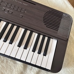 ヤマハ電子ピアノPSR-E360DWの画像