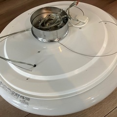 【ほぼ新品】オーデリック製シャンデリアの画像