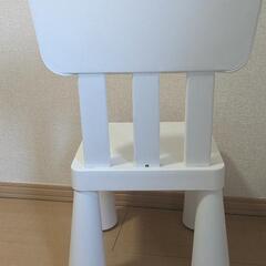 IKEA MAMMUT マンムット
子ども用チェア　ホワイトの画像