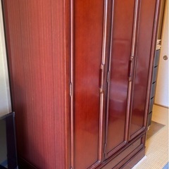 タンス(キズ無し)の画像