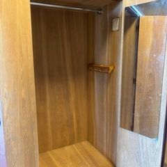 タンス(キズ無し)の画像