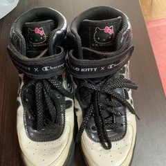 ハローキティコラボchampion 22.5EE 中古