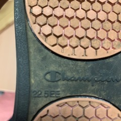 ハローキティコラボchampion 22.5EE 中古の画像