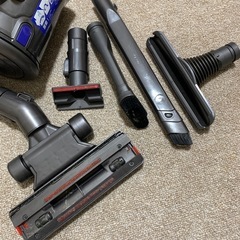 Dyson DC26 コード式の画像